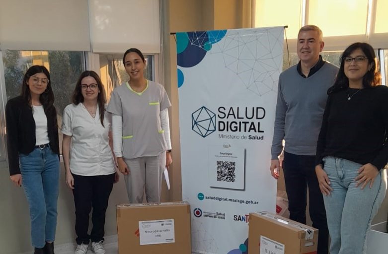 Entrega de equipamiento al área de Nuerodesarrollo del Instituto Provincial de Rehabilitación Integral y al Programa de Telesalud.