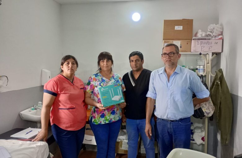 Entrega de equipamiento y capacitación en la Posta Sanitaria Vaca Huañuna